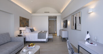 Hotel Amira Luxory Resort - junior suita výhľad na more - letecký zájazd CK Turancar - Kréta, Adelianos Kampos