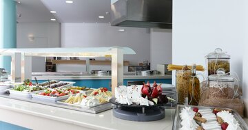 Hotel Bali Star - bufetové stoly - letecký zájazd CK Turancar - Kréta, Bali