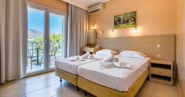 Hotel Antonios - izba- letecký a autobusový zájazd CK Turancar -Grécko-ostrov Thasos-Limenaria