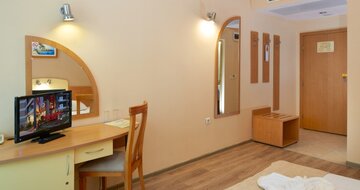 Hotel Diamond - hotel - letecký a autobusový zájazd CK Turancar - Bulharsko, Slnečné pobrežie