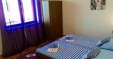 Jacob a Nediljko - apartmány - autobusový zájazd CK Turancar - Chorvátsko - Omiš (Duće)