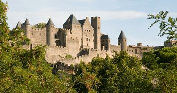 CK Turancar, Letecký poznávací zájazd, Mestá pod Pyrenejami, Carcassonne