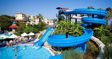 Limak Arcadia Resort - bazen - letecký zájazd CK Turancar - Turecko, Belek 