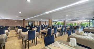 Orfeus Park Hotel - hlavná reštaurácia - letecký zájazd CK Turancar - Turecko, Colakli