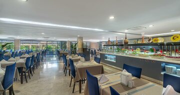Orfeus Park Hotel - hlavná reštaurácia - letecký zájazd CK Turancar - Turecko, Colakli