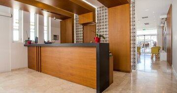 Hotel Tsampika - recepcia - letecký zájazd CK Turancar (Rodos, Faliraki)