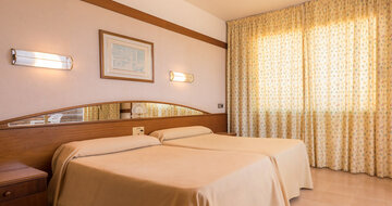 H.TOP Royal Sun Hotel - štandardná izba -  letecký zájazd od CK Turancar - Španielsko, Santa Susanna