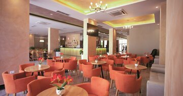 Hotel Horizont - reštaurácia - letecký zájazd CK Turancar - Albánsko, Durres