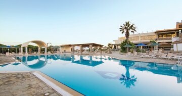 Kouros Palace hotel - bazén - letecky zájazd CK Turancar - Mastichari, Kos