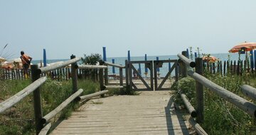 Rezidencia Ariston priamo na pláži v stredisku Lido di Jesolo, Severný Jadran, zájazdy CK TURANCAR
