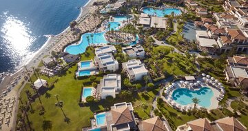 Grecotel Lux Me Kos - pohľad na hotel a bazén - letecky zájazd CK Turancar - Psalidi, Kos