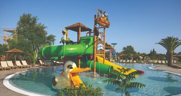 Akti Coast Club - detský bazén so šmýkalkami - letecky zájazd CK Turancar - Marmari, Kos