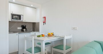 Aparthotel Alcudia Beach - apartmán - letecký zájazd CK Turancar - Malorka, Alcudia