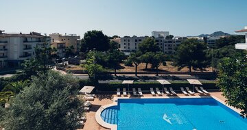 Hotel THB Dos Playas - bazén - letecký zájazd CK Turancar - Malorka, Cala Ratjada