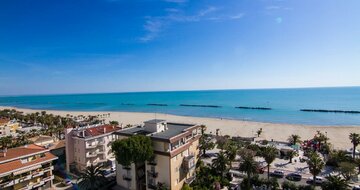 Apartmány Riviera - výhľad - zájazd vlastnou dopravou CK Turancar - Taliansko - San Benedetto del Tronto - Palmová riviéra