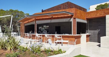 Iberostar Selection Llaut Palma - bar pri bazéne - letecký zájazd CK Turancar - Malorka, Playa de Palma