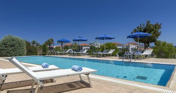Hotel Rodos Princess - bazén - letecký zájazd CK Turancar (Rodos, Kiotari)