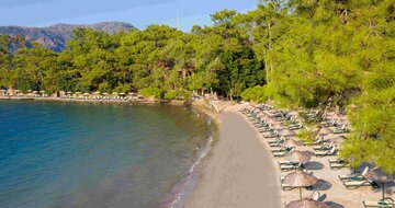 Marmaris Bay Resort - pláž - letecký zájazd CK Turancar - Turecko, Marmaris