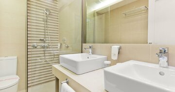 Hotel Alea - Skala Prinos - Thasos - letecký zájazd CK TURANCAR - kúpeľňa