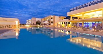 Hotel Alea - Skala Prinos - Thasos - letecký zájazd CK TURANCAR - exteriér - bazén
