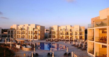 Amphora Hotel Suites - hotel - letecký zájazd CK Turancar - Cyprus, Paphos