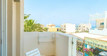 Hotel Dimitrios Beach - balkón - letecký zájazd CK Turancar - Kréta, Rethymno