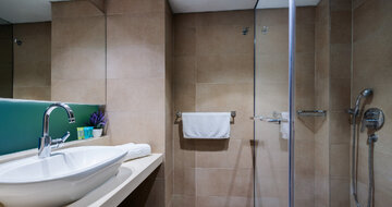 Hotel Angela  Downtown - kúpelňa - letecký zájazd CK Turancar - Rodos, Rodos