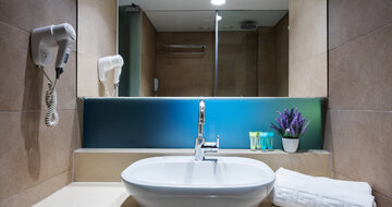 Hotel Angela  Downtown - kúpelňa - letecký zájazd CK Turancar - Rodos, Rodos