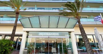 Hotel Mediteranean - vstup do hotela - letecký zájazd CK Turancar (Rodosi)