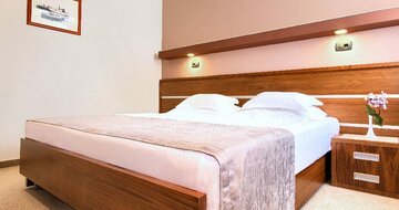hotel Plaža - izba classic - autobusový zájazd CK Turancar - Chorvátsko, Omiš