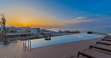 Minos Ambassador - infinity bazén - letecký zájazd CK Turancar - Kréta, Rethymno