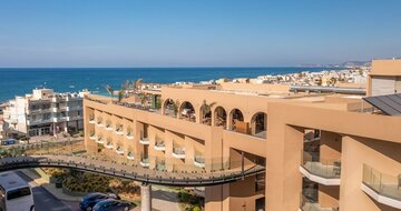 Minos Ambassador - hotel - letecký zájazd CK Turancar - Kréta, Rethymno