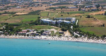 Hotel Tigaki - letecký pohľad na hotel - letecky zájazd CK TURANCAR Kos Tigaki