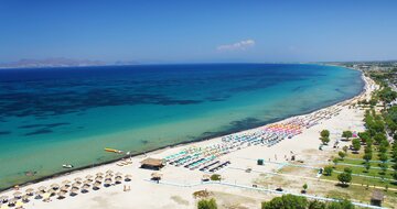 Hotel Tigaki - pláž - letecky zájazd CK TURANCAR Kos Tigaki