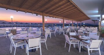 Grand Blue Beach  - reštaurácia - letecky zájazd CK Turancar - Kardamena, Kos