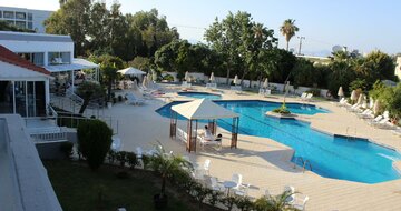 Hotel Happy Days - hotel s bazénom - letecký zájazd CK Turancar (Rodos, Theologos)
