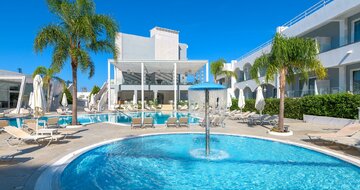 Hotel Oceanis Park - hotel s bazénom - letecký zájazd CK Turancar - Ixia, Rodos
