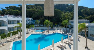 Hotel Oceanis Park - bazén - letecký zájazd CK Turancar - Ixia, Rodos