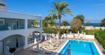 Hotel Oceanis Park - bazén - letecký zájazd CK Turancar - Ixia, Rodos