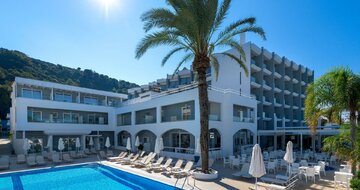 Hotel Oceanis Park- hotel s bazénom - letecký zájazd CK Turancar - Ixia, Rodos