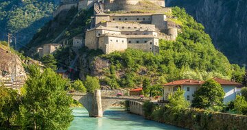 Autobusový poznávací zájazd CK Turancar, Údolie Aosta - Mont Blanc a Turín, pevnosť Bard