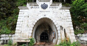 CK Turancar, poznávacie zájazdy autobusom, Rakúske jazerá a Hallstatt, Hallstatt, vchod do soľnej bane