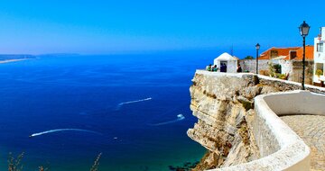 CK Turancar, Letecký poznávací zájazd, Portugalsko, Zem moreplavcov a slnka, Nazare