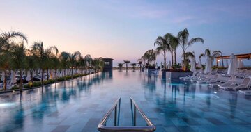 Mylome Luxury Hotel & Spa - bazén pre dospelých - letecký zájazd CK Turancar - Turecko, Okurcalar
