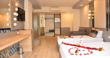 Eftalia Aqua Resort - izba - letecký zájazd CK Turancar - Turecko, Türkler