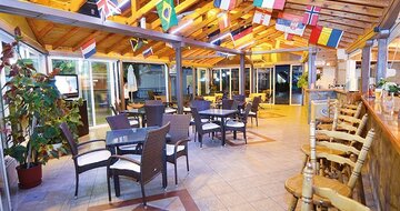Aparthotel Marialena reštaurácia - letecký zájazd CK TURANCAR