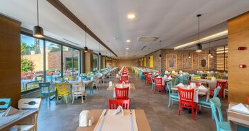 Orfeus Queen Spa Hotel - reštaurácia - letecký zájazd CK Turancar - Turecko, Colakli