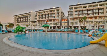 Diamond De Luxe Hotel & Spa - hotel - letecký zájazd CK Turancar - Turecko, Gundogdu
