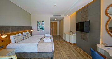 Diamond De Luxe Hotel & Spa - hotel - letecký zájazd CK Turancar - Turecko, Gundogdu