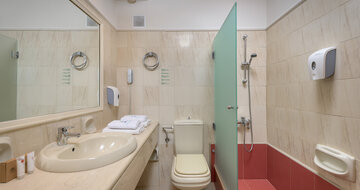 Hotel Lydia Maris Resort - kúpelňa - letecký zájazd CK Turancar (Rodos, Kolymbia)
